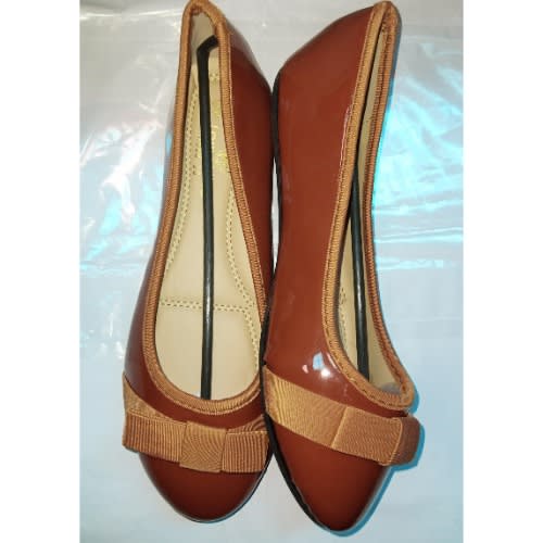 Office Flat Plum - Light Brown